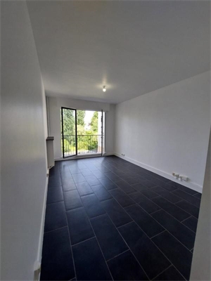 appartement recent à la location -   92500  RUEIL MALMAISON, surface 61 m2 location appartement recent - UBI431911307